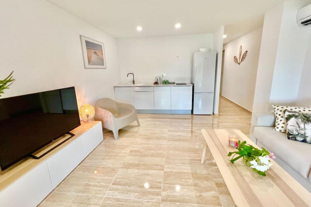 Maracuja 7, Orient Bay Village, Walkable Beach At 100M 외부 사진